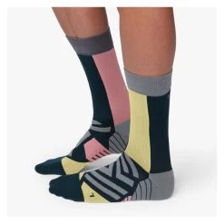 On Running Men's High Sock -Running Gear Shop 2282 614252 4657951 image 1518069 589eb295 b3e9 41c1 9d9e d958124bd8d8